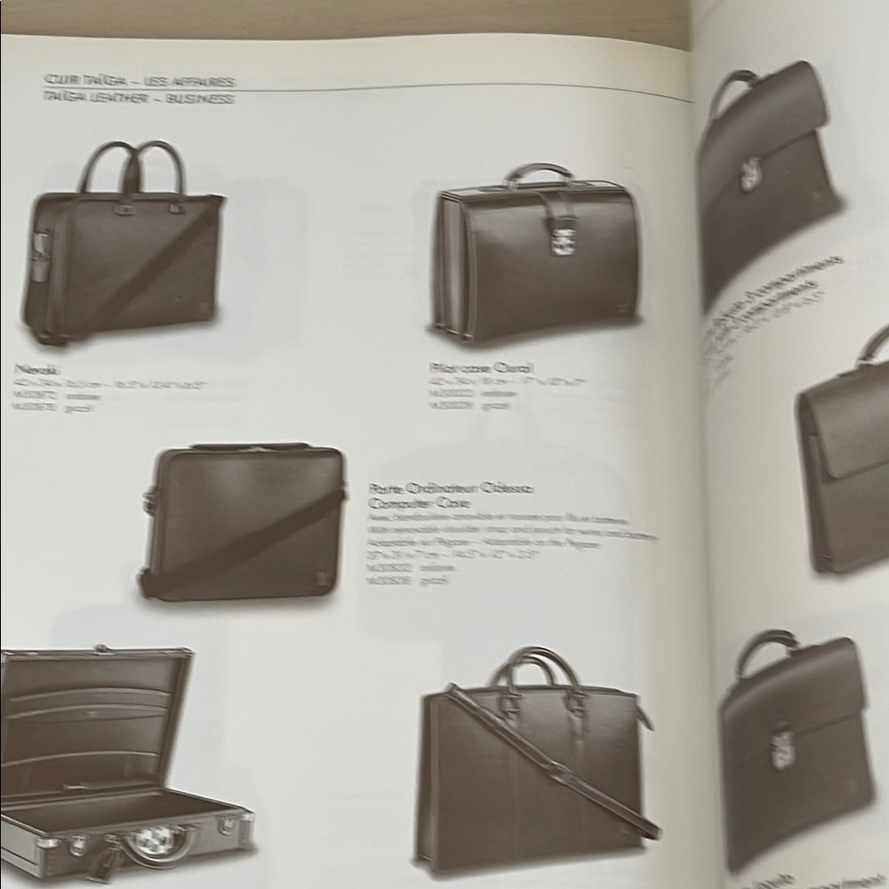Louis Vuitton Blue Vintage Store Catalog - Picture 14 of 15